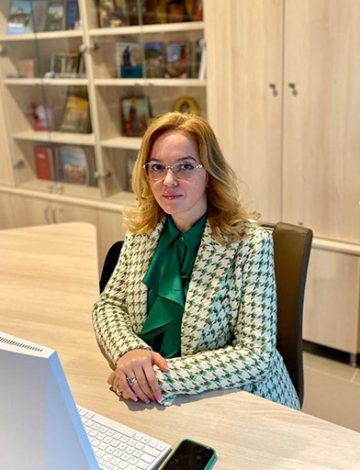 D-na preoteasă Diana Nuțu Telefon: +43 676 423 4361 Email: diana.nutu@pelerinaj.de